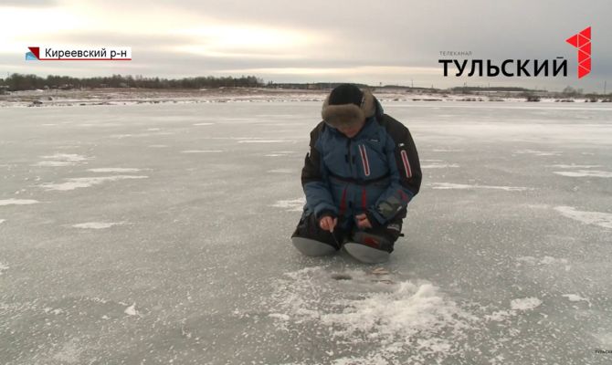 9 февраля любители зимней рыбалки собрались в деревне Гамово под Киреевском