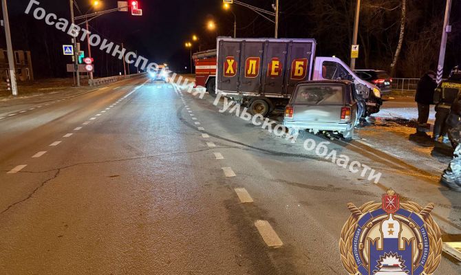 Под Тулой 58-летний мужчина выехал на встречку и устроил ДТП