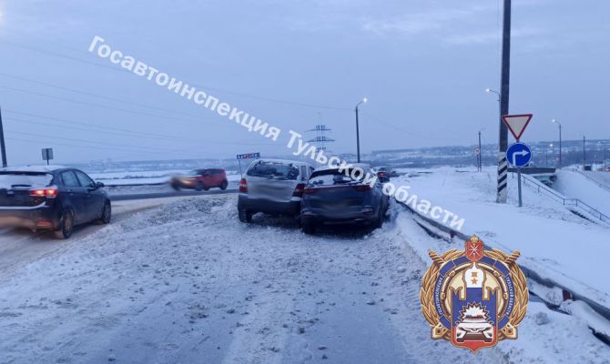 В Большой Туле пострадала 14-летняя девочка в ДТП