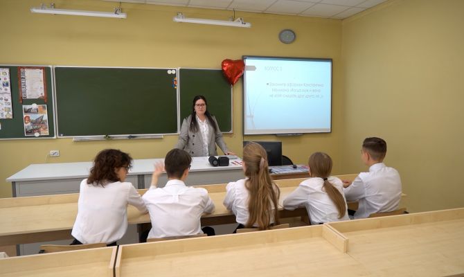 Тульские школьники обошли 2 тысячи ребят на конкурсе по эрудиции