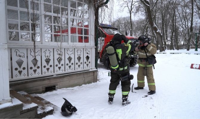 «Пожар» в «Ясной Поляне»: как спасатели провели учения и не испортили ценные экспонаты
