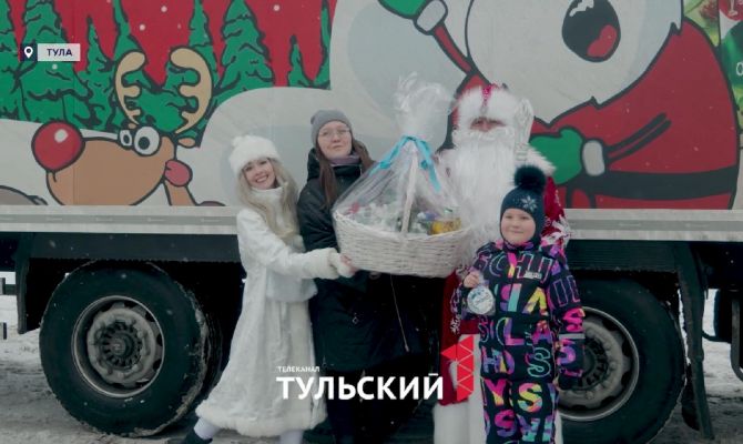 Майонез вместо конфет: туляки получили необычные новогодние подарки