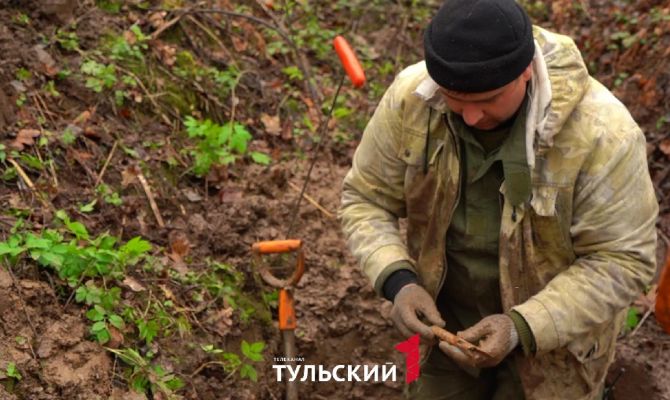 На границе с Орловской областью поисковики возобновили поиск погибших красноармейцев