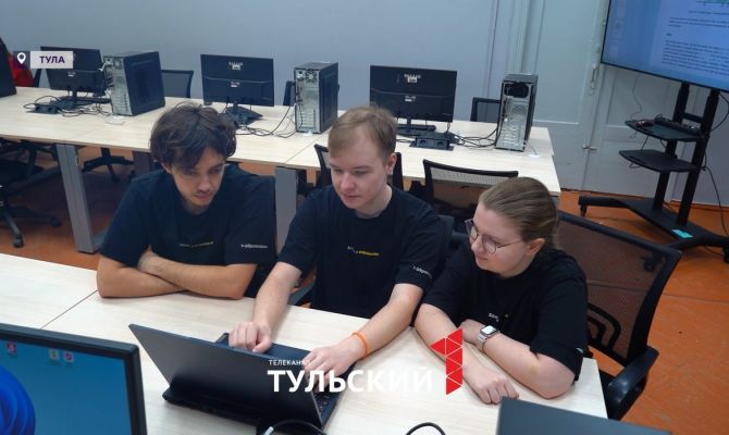 Студенты из Тулы победили на международном конкурсе ICPC-2025 по программированию