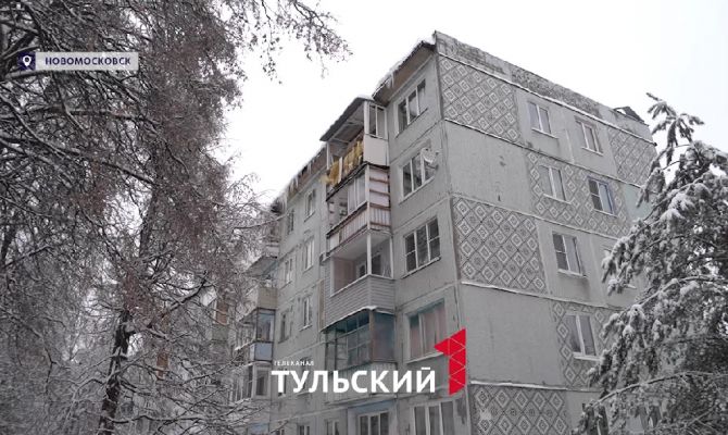БПЛА рухнул на дом в Новомосковске: что мешает быстро отремонтировать квартиру