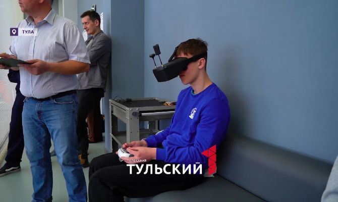 В Туле пилоты сразились в дрон-дартс