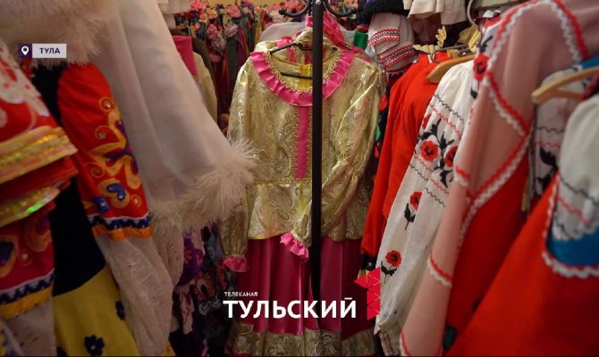 В старейшей костюмерной Тулы хранят четыре тысячи сценических костюмов