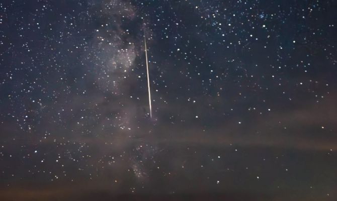 Туляки поделились фото метеора Персеид