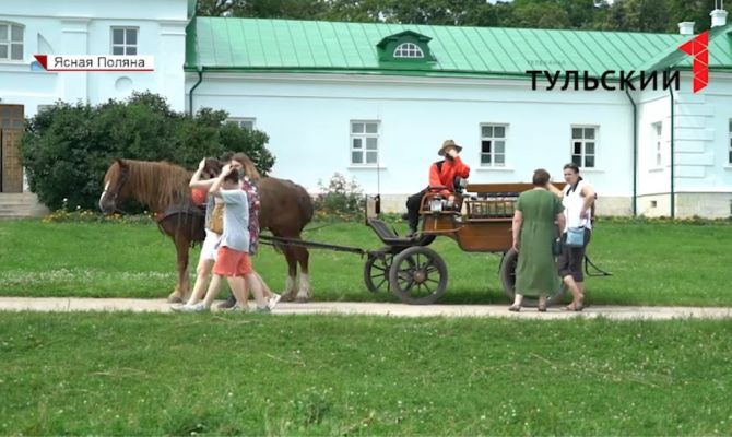 После снятия ограничений экскурсии в «Ясной Поляне» проходят по специальной схеме