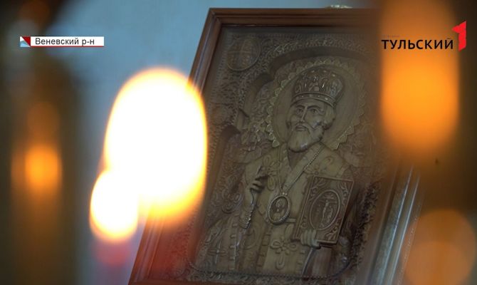 В храме под Веневом замироточила вторая за год икона 