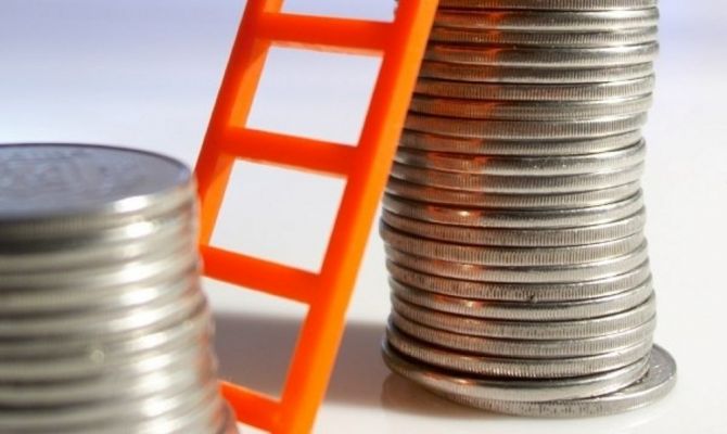 Российским судьям повысят зарплаты 