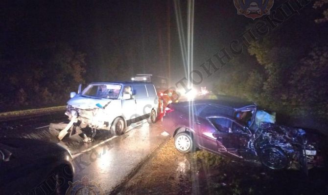 В Плавском районе пьяный водитель и его пассажирка пострадали в аварии