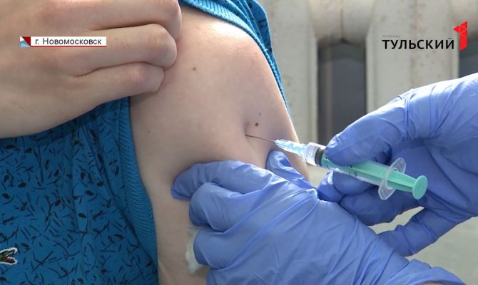 В Тульской области от коронавируса привились 160 тыс человек 