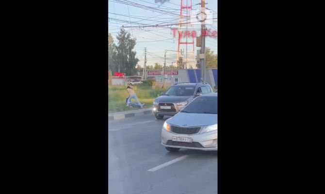 В Туле драка на дороге попала на видео