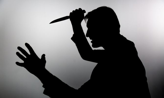 В Щекинском  районе маргинальный любовный треугольник привел к поножовщине