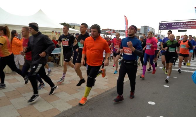 Как заставить себя заниматься спортом: советы от участников полумарафона "Оружейная столица"