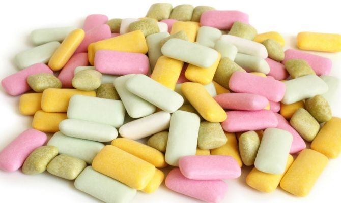 Туляки: можно ли жевать жвачку на диете 