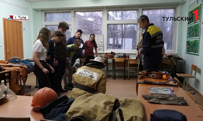 27 декабря сотрудники МЧС отмечают профессиональный праздник