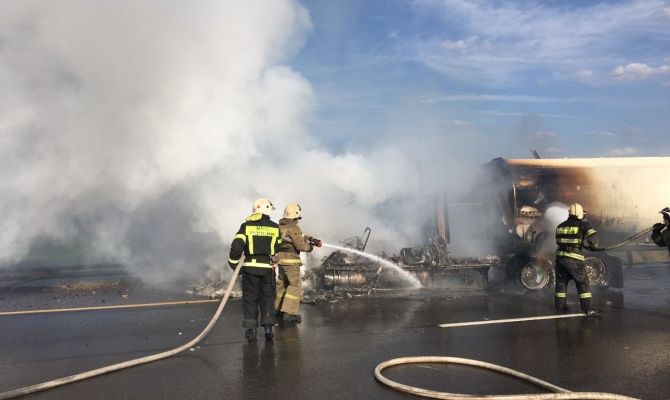 Стали известны подробности массовой аварии на М-4 в Ефремове с горящим большегрузом
