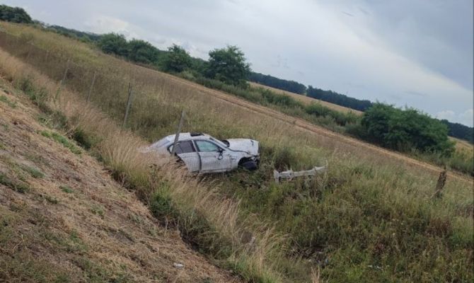 Улетел в кювет и сбил пешехода: смертельное ДТП произошло в Тульской области