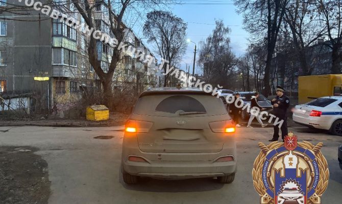 На улице Металлургов в Туле водитель «Киа» сбил пенсионерку