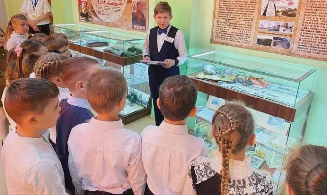 Дошкольники побывали в музее боевой славы в тульском центре образования