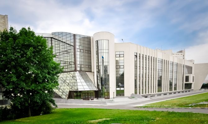 5 туляков будут учиться на целевых местах в МГИМО