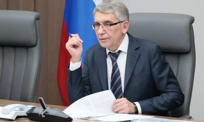 Дмитрий Миляев предложил вожатым помочь развивать инклюзивные смены