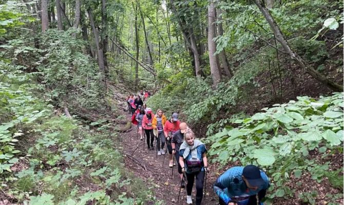 В Чекалине прошел очередной этап проекта "Северная ходьба. Усадьбы"