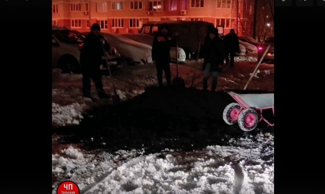Туляков удивила укладка асфальта прямо в снег