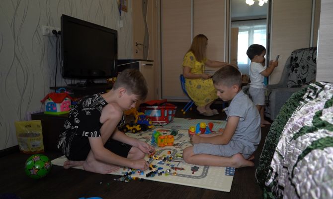 В Туле многодетную мать могут выселить из квартиры из-за долгов бывшего мужа