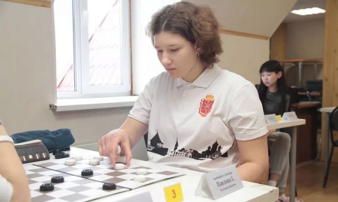 Тулячка вошла в ТОП-5 на первенстве России по шашкам среди глухих