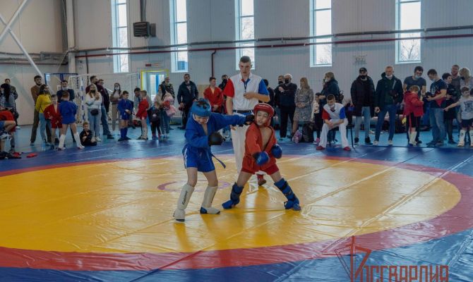В Узловой прошел турнир по боевому самбо