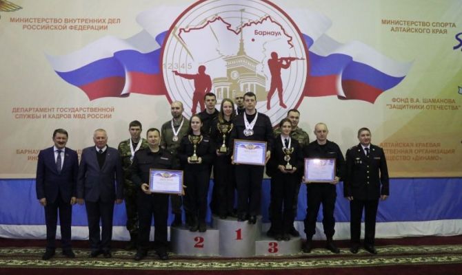 Тульские полицейские победили в командном зачете турнира МВД по стрельбе