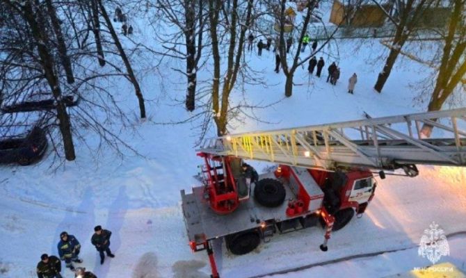 Четыре пожара потушили за сутки 8 января в Туле