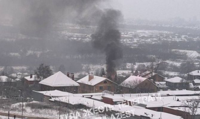 Частный дом загорелся на улице Маргелова в Туле 