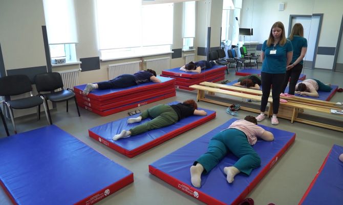 Пациентам онкоцентра в Туле реабилитироваться после операции помогают тренеры и психологи