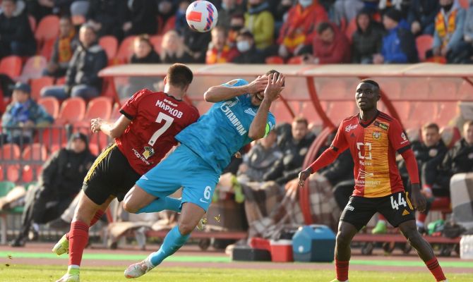 Тульский "Арсенал" обыграл "Зенит" со счетом 2:1