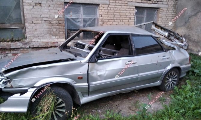 В Тульской области 20-летний водитель не смог уйти от погони и улетел в кювет