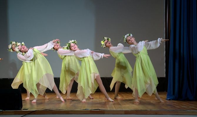 Юные танцоры из Киреевска научились рассказывать зрителям истории без слов