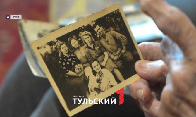 102-летний ветеран рассказала о спасении летчика, повторившего подвиг Гастелло