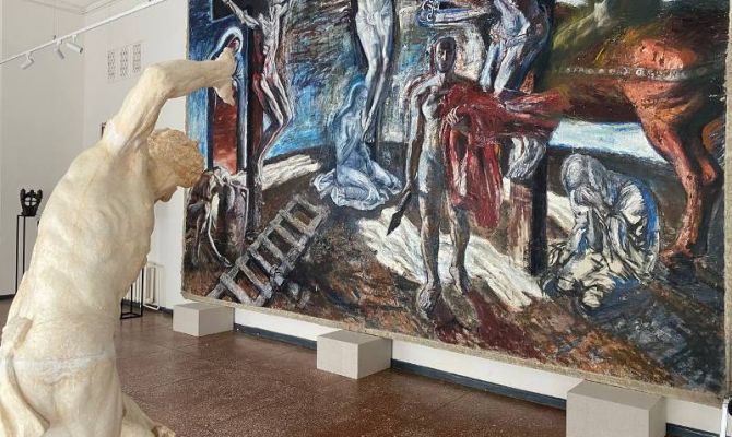 Тулякам предлагают посмотреть на живописные работы и скульптуры в рамках выставки «Энергетизм»