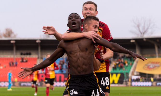 Полузащитник тульского «Арсенала» Кингс Кангва забил лучший гол октября в РПЛ