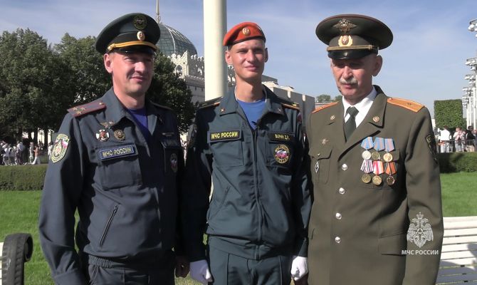 Тульские курсанты Академии противопожарной службы МЧС России приняли присягу 