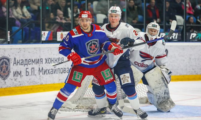 Алексей Дюмин поздравил АКМ с выходом в плей-офф ВХЛ и победой над «Соколом»