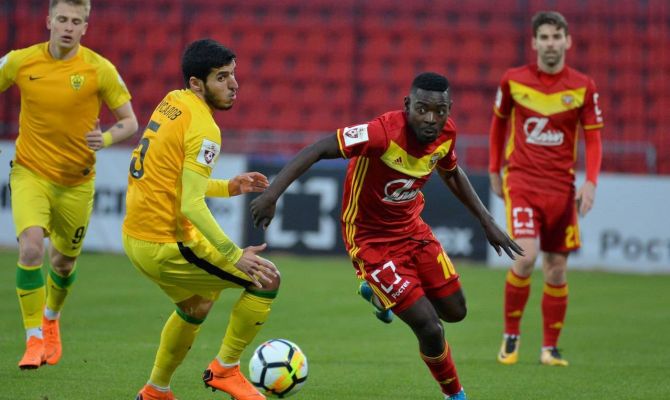 Сунзу из "Арсенала" забил второй гол "Анжи"