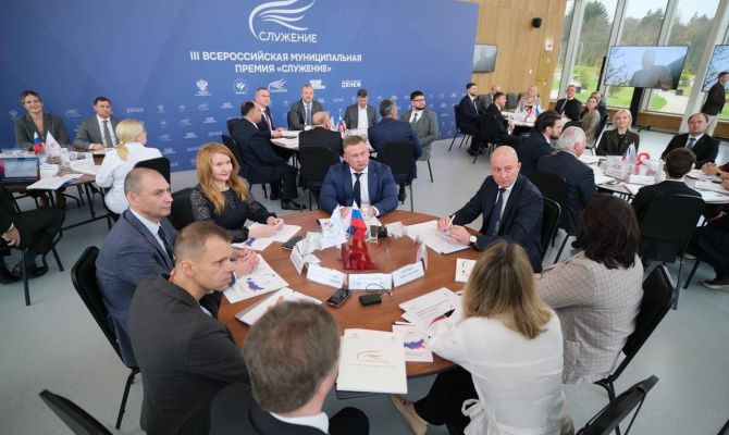 В России стартовало народное голосование премии «Служение»