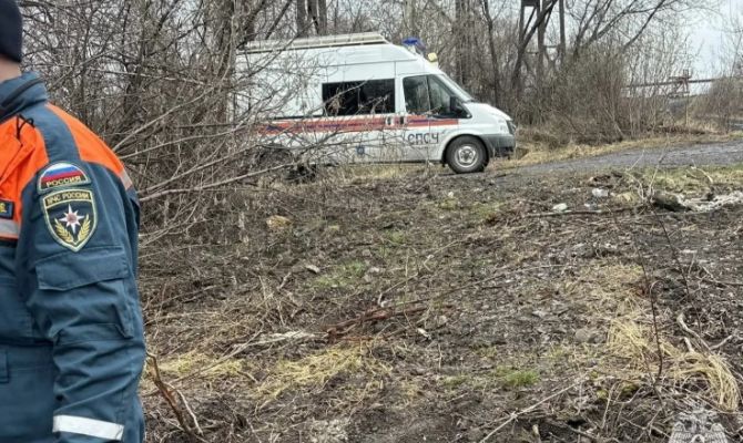 Тульские спасатели достали тело мужчины из Упы