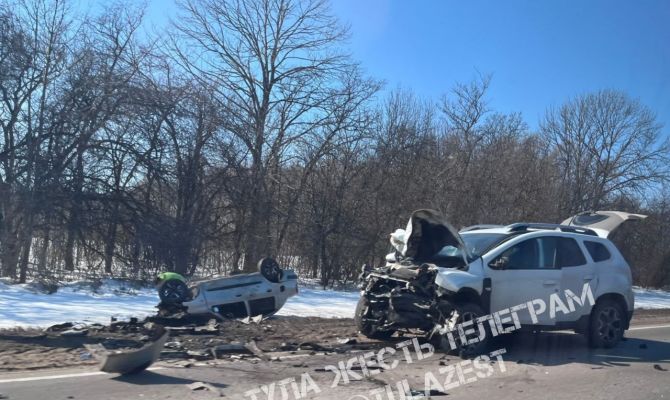 Под Тулой произошло смертельное ДТП: пострадали дети