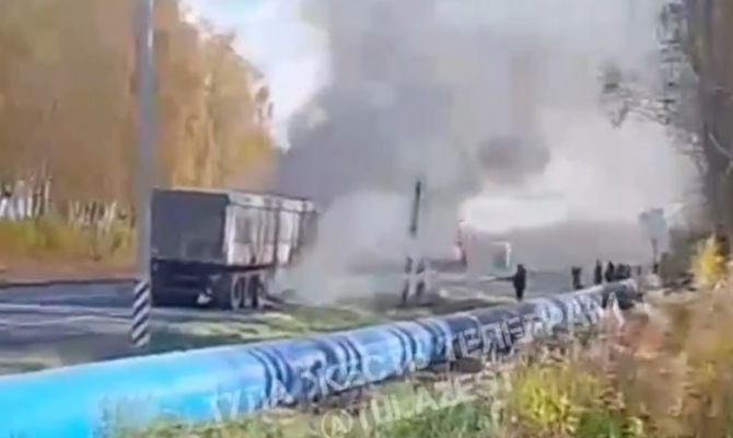В поселке под Тулой потушили фуру
